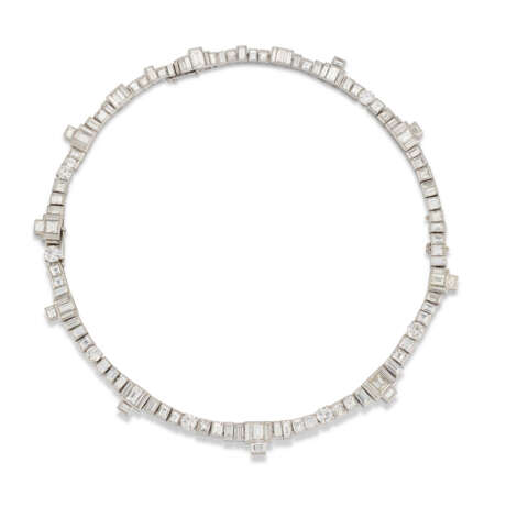 DIAMOND NECKLACE, MID 20TH CENTURY - Foto 4