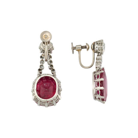 RUBY AND DIAMOND EARRINGS, FIRST QUARTER OF THE 20TH CENTURY - фото 4