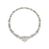 AN ELEGANT DIAMOND NECKLACE, FIRST HALF OF THE 20TH CENTURY - photo 5