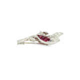 René Kern. Ruby-Diamond-Brooch - photo 3