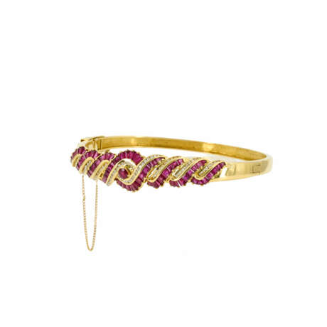 . Retro Ruby-Diamond-Bangle - photo 1