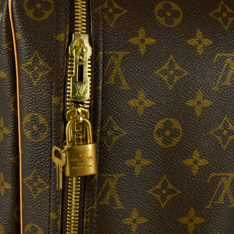 Louis Vuitton. Sirius 70. Suitcase - фото 7