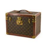 Louis Vuitton. Beauty Case - photo 1