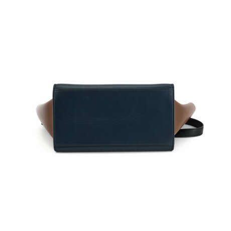 Celine. Trapeze Handbag - photo 6