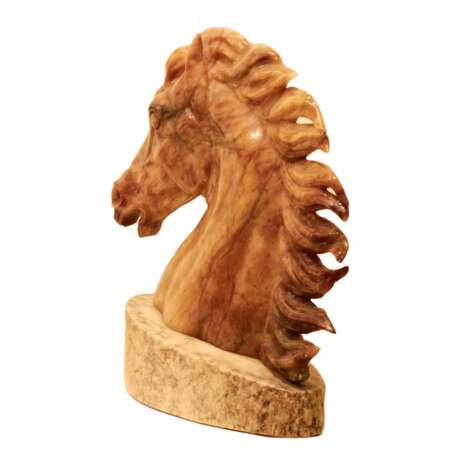 T&ecirc;te de cheval sur un piedestal. Marmor 20th century - Foto 4