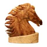 T&ecirc;te de cheval sur un piedestal. Marmor 20th century - Foto 6