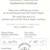 VAN CLEEF & ARPELS MOTHER-OF-PEARL AND ONYX 'MAGIC ALHMABRA' NECKLACE - photo 5