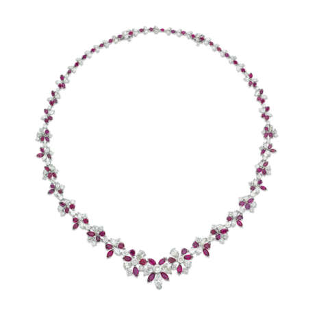 NO RESERVE - RUBY AND DIAMOND NECKLACE AND EARRINGS - photo 4