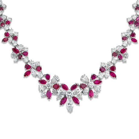 NO RESERVE - RUBY AND DIAMOND NECKLACE AND EARRINGS - photo 6