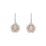 NO RESERVE - CONCH PEARL AND DIAMOND PENDENT EARRINGS - photo 1