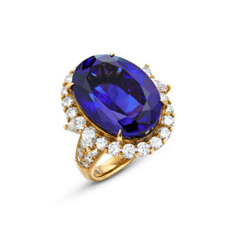 TANZANITE AND DIAMOND RING - photo 1