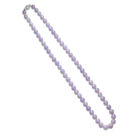 LAVENDER JADEITE BEAD AND DIAMOND NECKLACE - photo 1