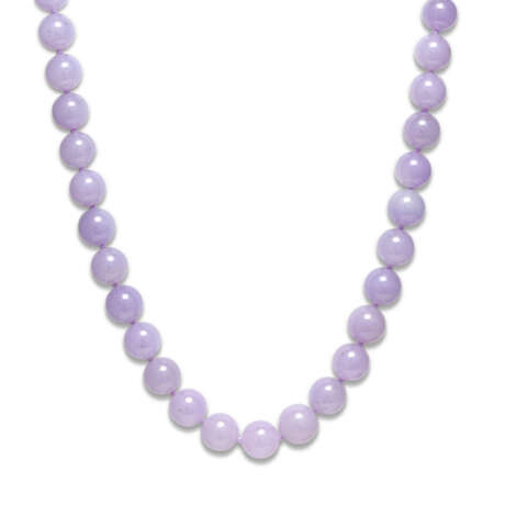 LAVENDER JADEITE BEAD AND DIAMOND NECKLACE - photo 4