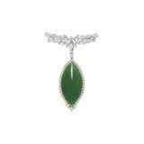 NO RESERVE - JADEITE AND DIAMOND BROOCH/PENDANT - Foto 1