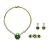 NO RESERVE - SUITE OF JADEITE AND DIAMOND JEWELLERY - photo 1