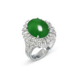 NO RESERVE - JADEITE AND DIAMOND RING - photo 1