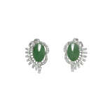 NO RESERVE - JADEITE BEAD NECKLACE; TOGETHER WITH A PAIR OF JADEITE AND DIAMOND EARRINGS - photo 2