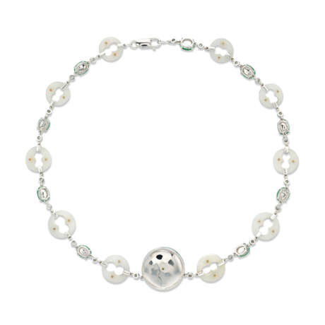 NO RESERVE - SET OF JADEITE AND DIAMOND JEWELLERY - фото 7