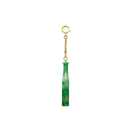 NO RESERVE - JADEITE AND GOLD CHARM - фото 2
