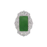 NO RESERVE - JADEITE AND DIAMOND BROOCH - Foto 1