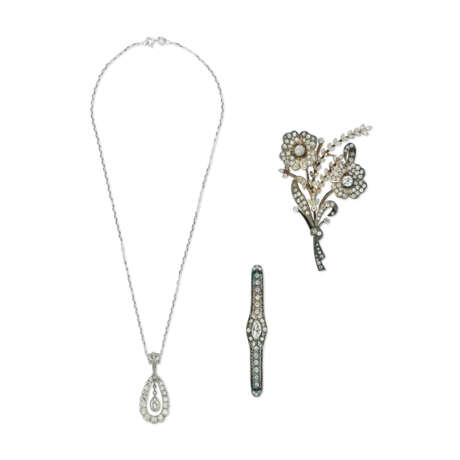 NO RESERVE - GROUP OF DIAMOND JEWELLERY - фото 1