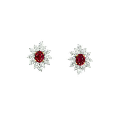 RUBY AND DIAMOND EARRINGS - фото 1