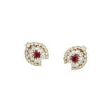 CARTIER SET OF RUBY AND DIAMOND JEWELLERY - photo 2