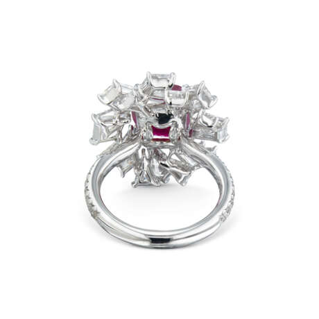 RUBY AND DIAMOND RING - photo 2