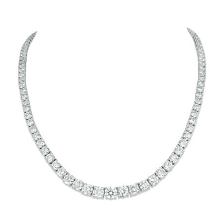 NO RESERVE - DIAMOND NECKLACE - photo 3