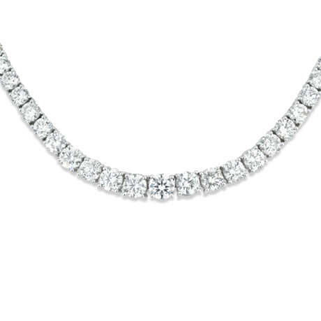 NO RESERVE - DIAMOND NECKLACE - photo 4