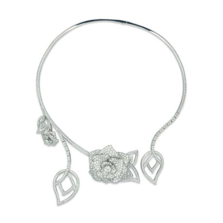 NO RESERVE - PIAGET DIAMOND 'ROSE' NECKLACE - photo 1