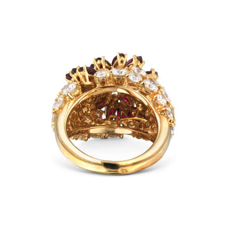 PIAGET DIAMOND AND RUBY RING - photo 2