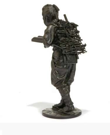 Bronze figure representing Kinjiro Ninomiya Sontoku Japan early-20th century signed. Bronze realism Early 20th century - photo 4