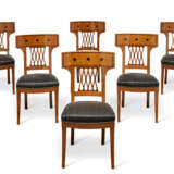 SUITE DE SIX CHAISES D`&#201;POQUE CONSULAT - Foto 1