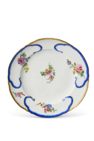 PARTIE DE SERVICE COMPOSITE EN PORCELAINE DE S&#200;VRES - Foto 2