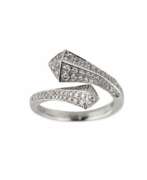 Product catalog. Gold ring with diamonds by Giorgio Visconti. 