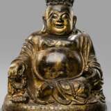 Lackvergoldete Bronze des Budai mit Krone - Foto 1