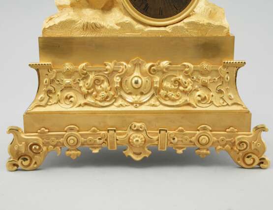 Mantel clock Cavalryman Gold metal Empire 19th century - photo 2