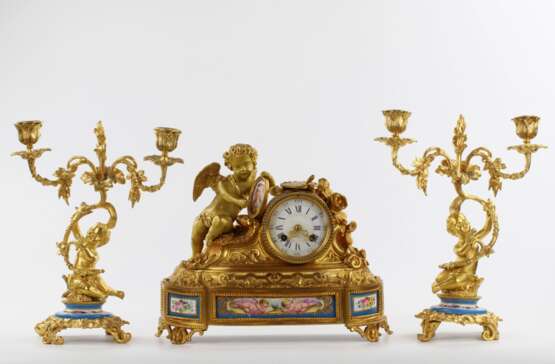 Mantel clock Allegories of Painting of gilded bronze 1920 Hand Painted Neorococo At the turn of 19th -20th century - photo 10