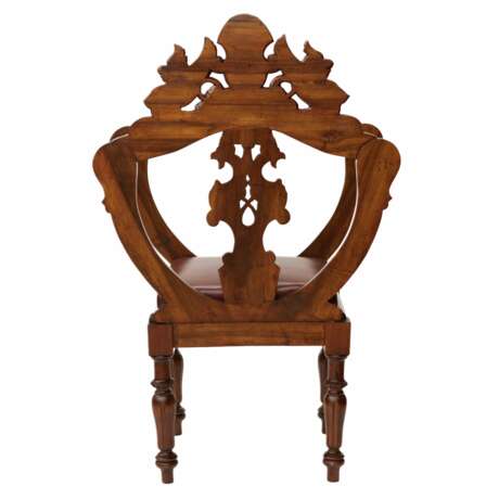 Chaise en noyer sculpte richement decore. XIX&egrave;me si&egrave;cle Nussbaum Late 19th century - Foto 5