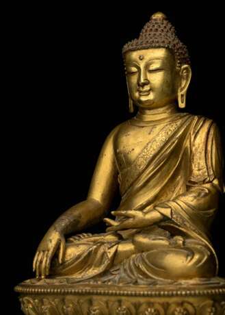 Feine feuervergoldete Bronze des Buddha Shakyamuni auf einem Lotos - photo 6