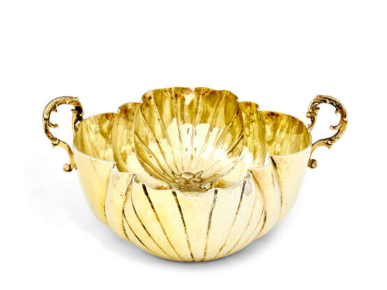 GRANDE COUPE À FRIANDISES ALLEMANDE EN VERMEIL - photo 2