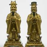 Shuiguan und Diguan aus feuervergoldeter Bronze stehend dargestellt - Foto 1