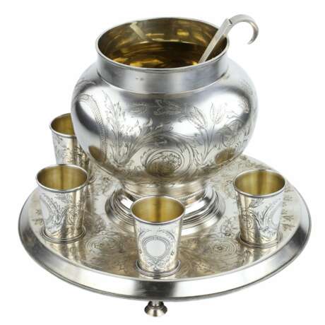 Russian gift silver punch set. A. Ivanov factory. Moscow 1895 Silver 84 Gilding Neo-Russian Late 19th century - photo 2