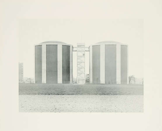 Bernd und Hilla Becher. Sechs Doppelwassertürme - photo 2