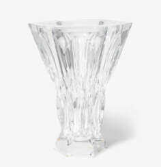 Lalique, Vase