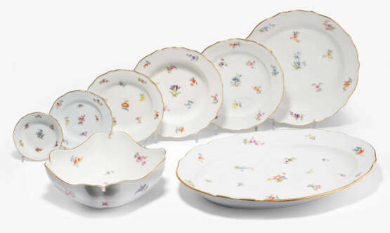 Meissen, Tafelserviceteile "Streublumen" - photo 1