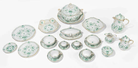 Meissen, Tafel- und Kaffeeservice "Indische Blume in Grün" - photo 1