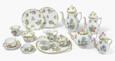 Herend, Kaffee- und Teeservice "Victoria avec bord doré"
