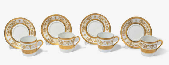 Limoges Haviland, 4 Kaffeetassen mit Untertassen "Impérator" - photo 1